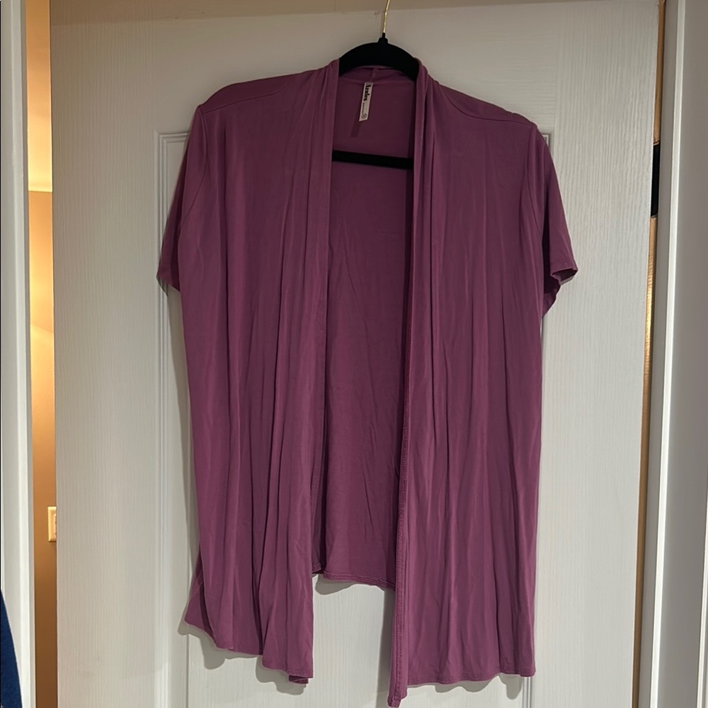 Azules Mauve Open-Front Shrug